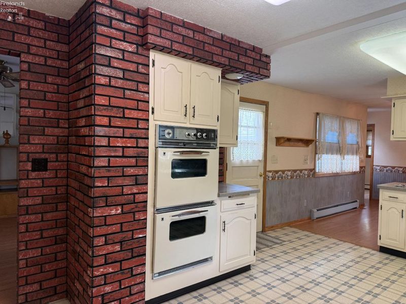 918 Birdseye Boulevard, Fremont, OH 43420 Photo 13