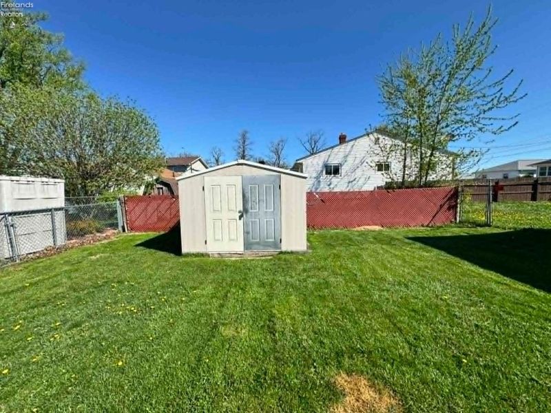 3313 W Monroe Street, Sandusky, OH 44870 Photo 29