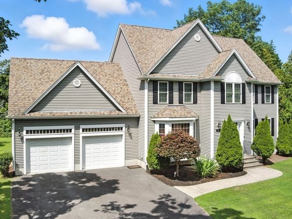 30 Neponset Street, Walpole, MA 02071