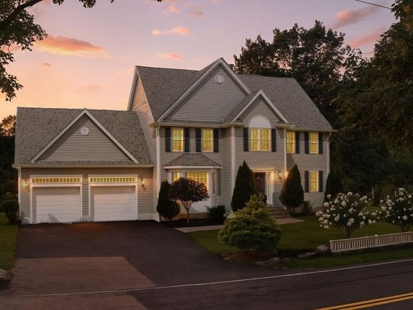 30 Neponset Street, Walpole, MA 02071