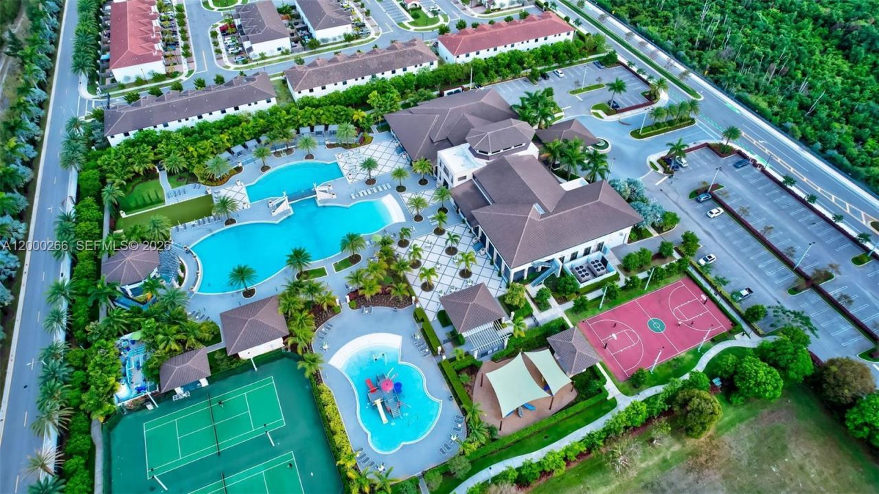 10467 NW 82nd St , Unit 11, Doral, FL 33178 Photo