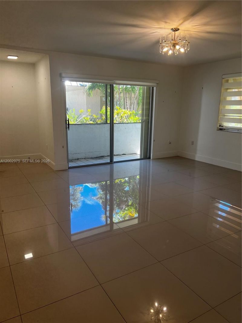9350 SW 77th Ave , Unit G1, Miami, FL 33156 Photo