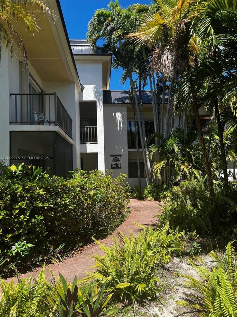 9350 SW 77th Ave, Unit G1, Miami, FL 33156 Photo