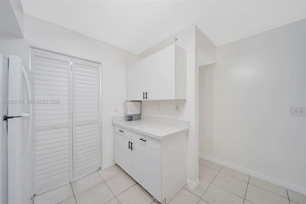 2620 S University Dr , Unit 109, Davie, FL 33328 Photo
