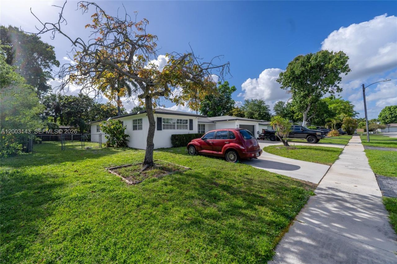861 NW 67th Ave , Plantation, FL 33317 Photo