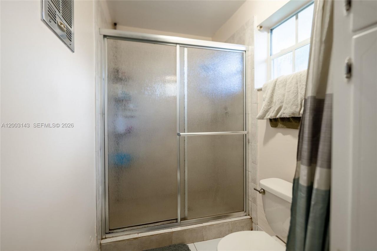 861 NW 67th Ave , Plantation, FL 33317 Photo