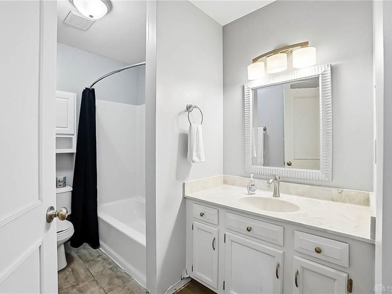 251 Fields Drive, Xenia, OH 45385 Photo 12