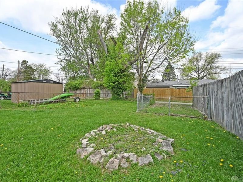 2740 Gaylord Avenue, Dayton, OH 45419 Photo 32