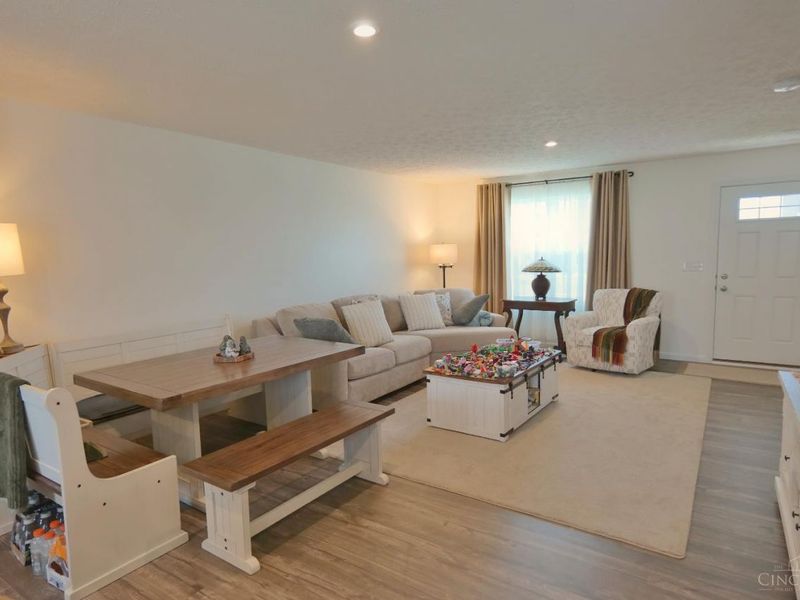 8889 Williamson Circle, Harrison, OH 45030 Photo 6