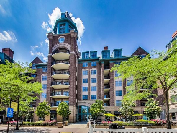 44 N VAIL Avenue , Unit 505, Arlington Heights, IL 60005