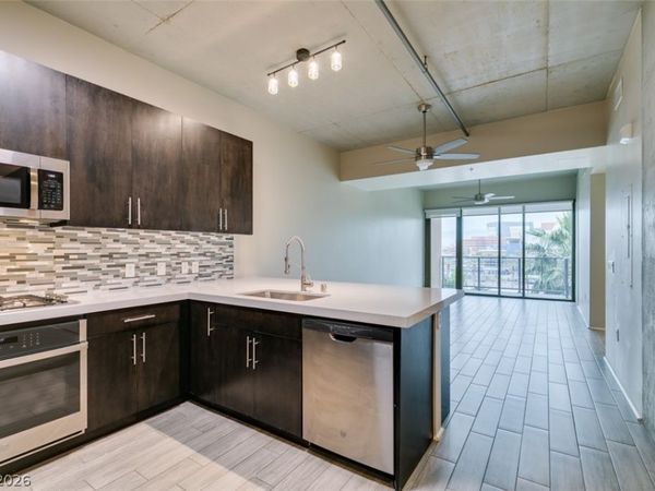 353 E Bonneville Avenue , Unit 521, Las Vegas, NV 89101