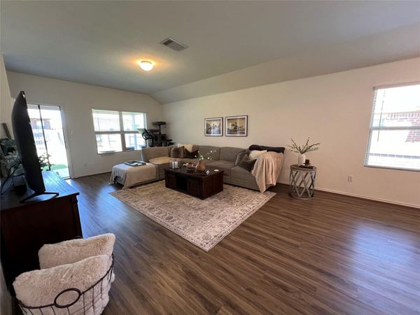 1224 Matt LN , Round Rock, TX 78665