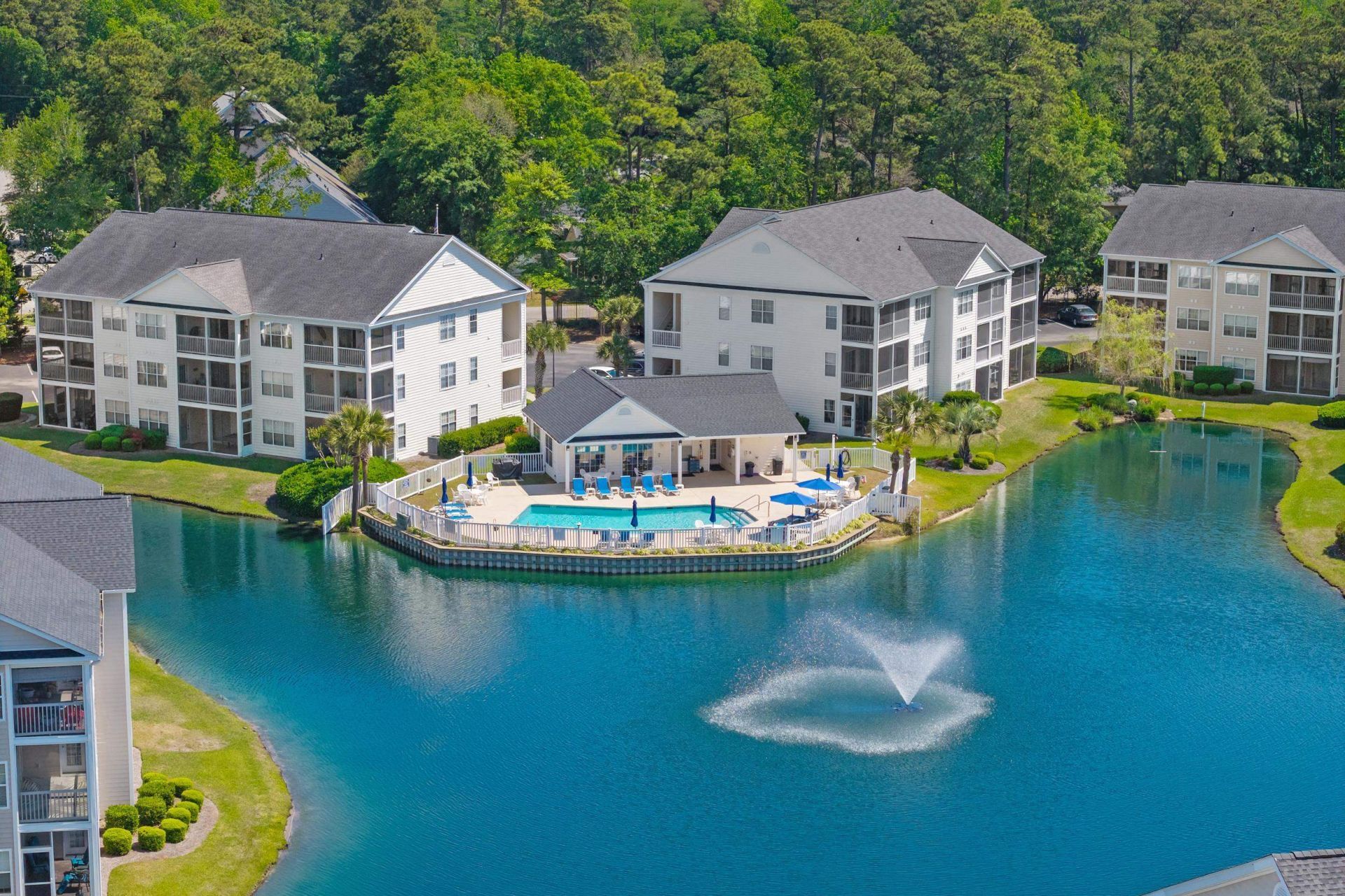 631 Woodmoor Dr. Photo 37