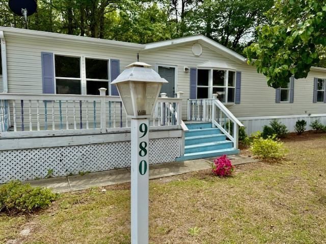 980 Jamestown Rd.  Photo 4