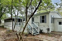 980 Jamestown Rd.  photo 4