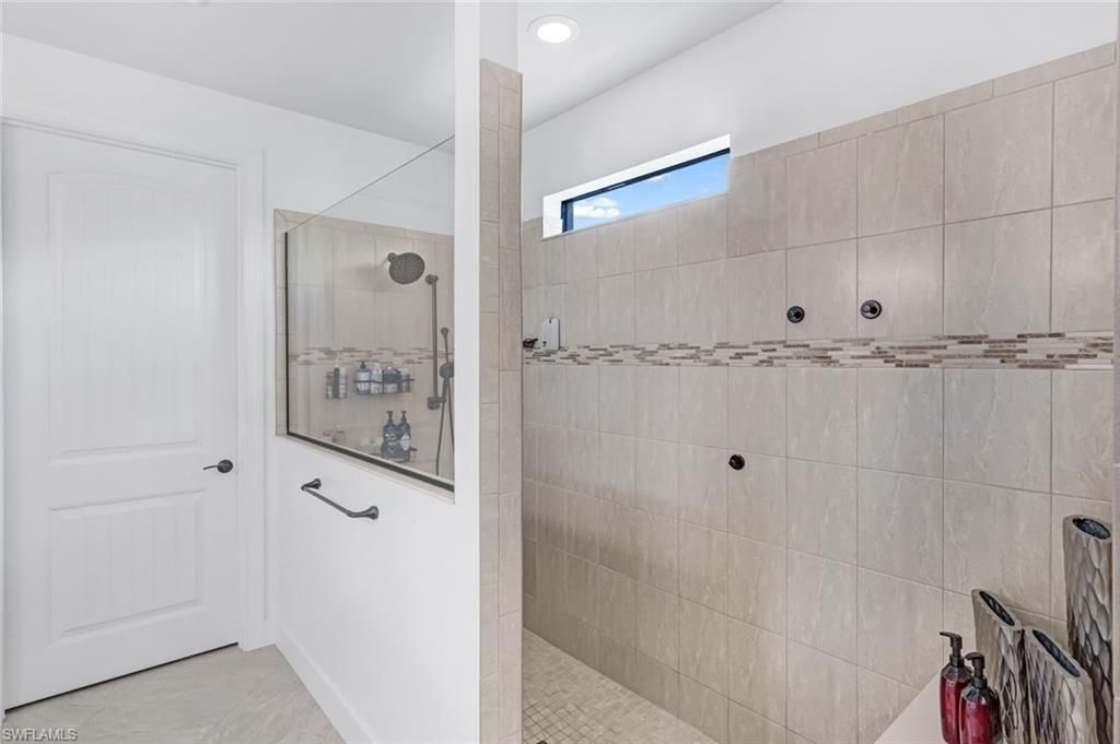 9403 Surfbird Ct, Naples, FL 34120 Photo