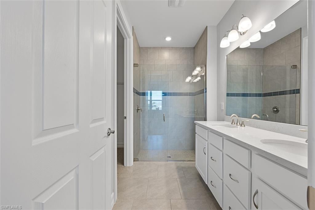 1073 Tranquil Brook Dr, Naples, FL 34114 Photo