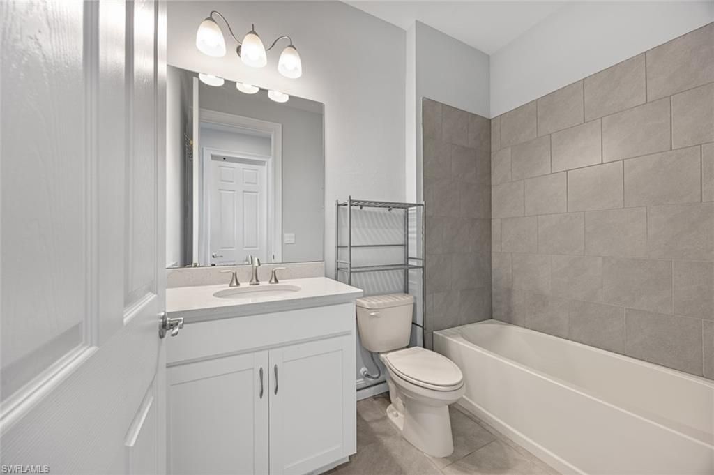 1073 Tranquil Brook Dr, Naples, FL 34114 Photo