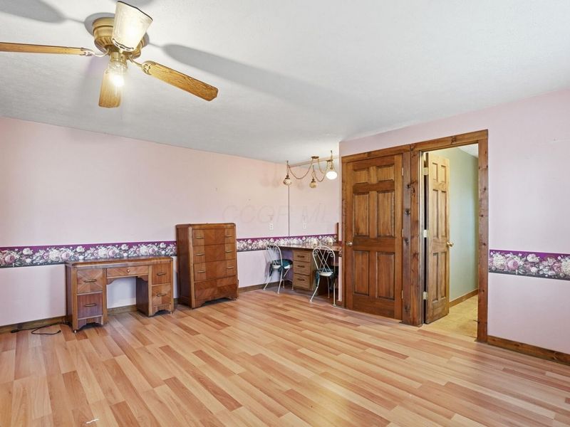 2318 Rodger Road , Obetz, OH 43207 Photo 21