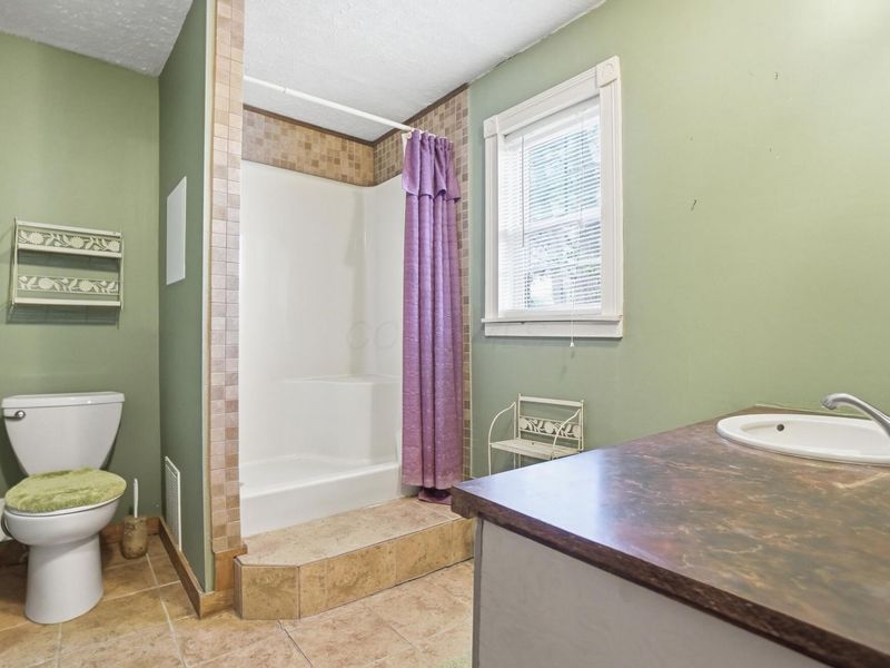 2318 Rodger Road , Obetz, OH 43207 Photo 22