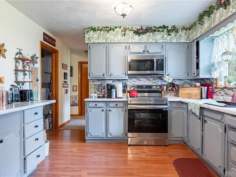 107 Oxford Drive, Greenville, OH 45331 Photo 12