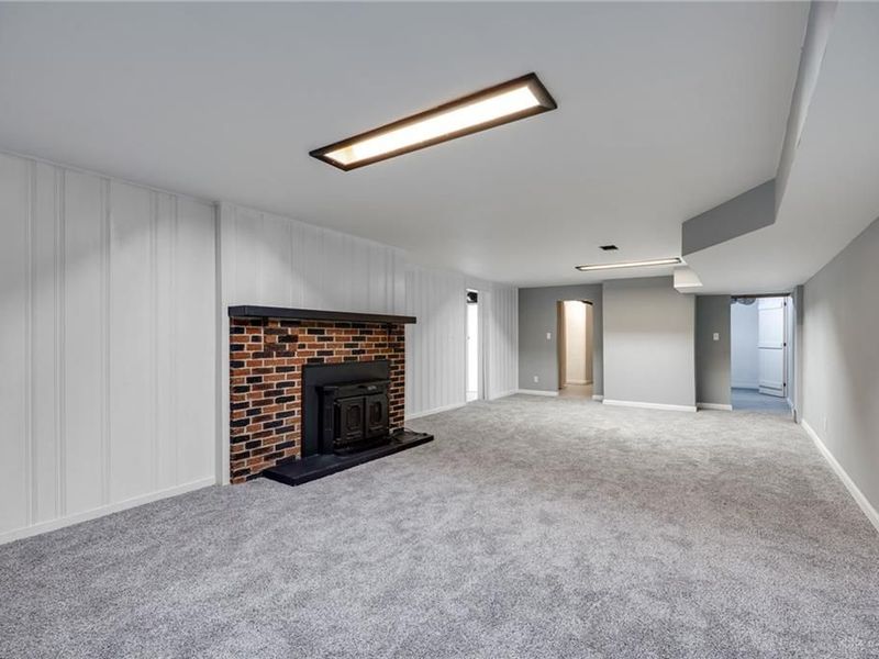 4252 Philadelphia Drive, Dayton, OH 45405 Photo 18