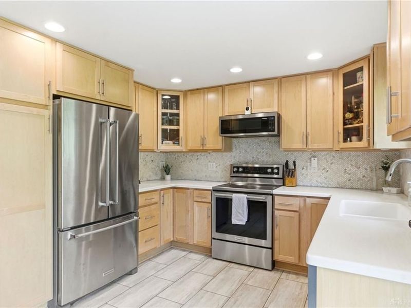 2898 Lantz Road, Beavercreek, OH 45434 Photo 12