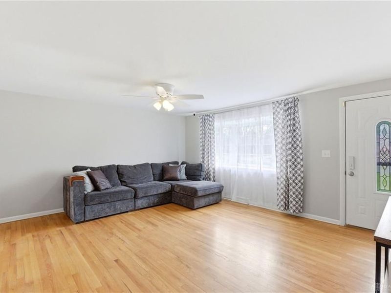 2898 Lantz Road, Beavercreek, OH 45434 Photo 3