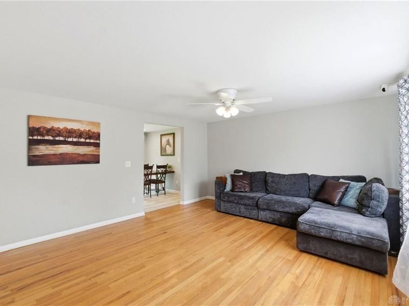 2898 Lantz Road, Beavercreek, OH 45434 Photo 4