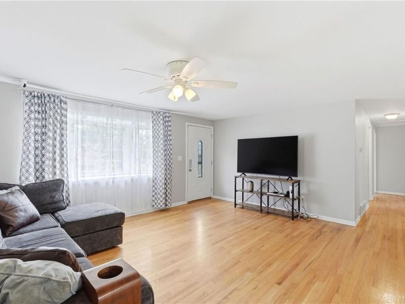 2898 Lantz Road, Beavercreek, OH 45434 Photo 5