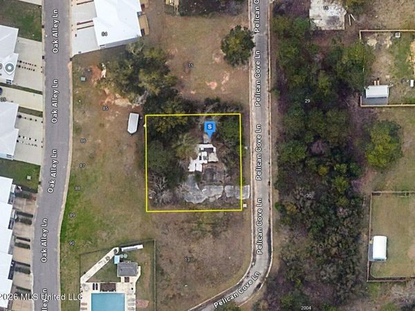 14 Pelican Cove Lane, Long Beach, MS 39560