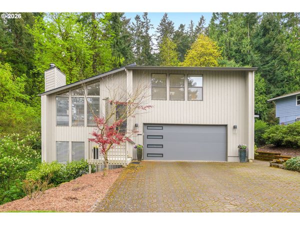 6002 SKYLINE CIR, West Linn, OR 97068