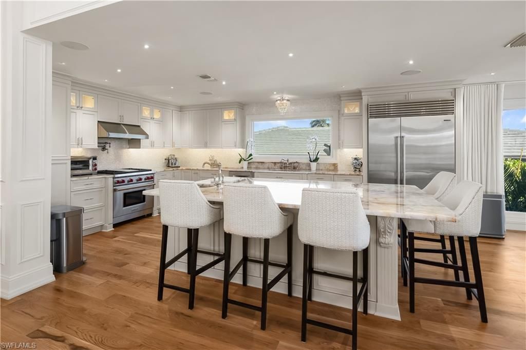 1585 Mullet Ln, Naples, FL 34102 Photo