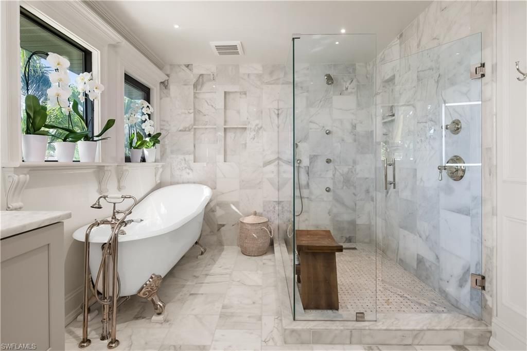 1585 Mullet Ln, Naples, FL 34102 Photo