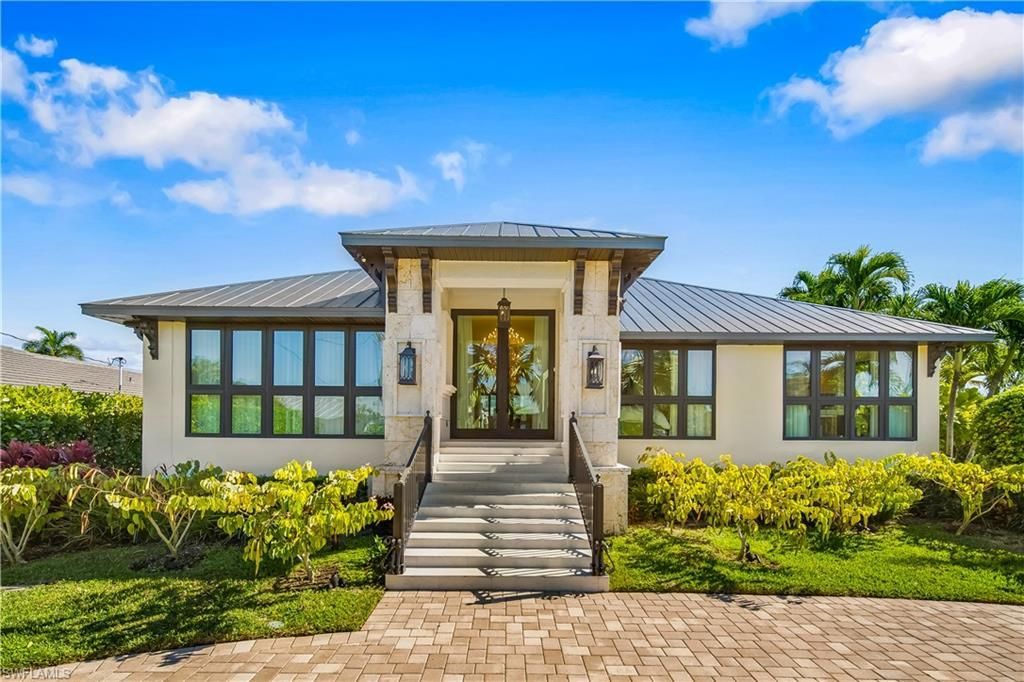 1585 Mullet Ln, Naples, FL 34102 Photo