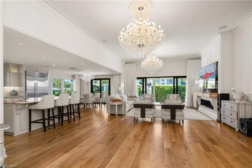 1585 Mullet Ln, Naples, FL 34102 Photo