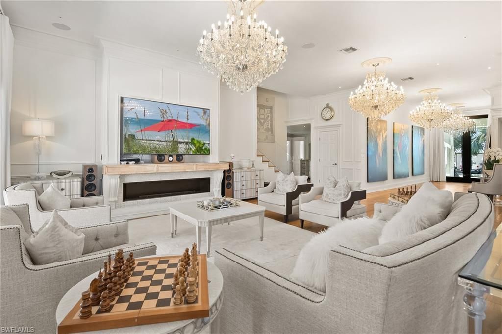 1585 Mullet Ln, Naples, FL 34102 Photo