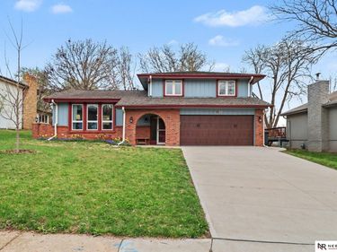 2610 N 124th Circle, Omaha, NE 68164