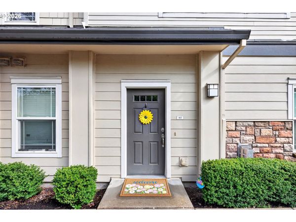 102 NE CANVASBACK WAY, Hillsboro, OR 97006