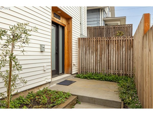 4635 N CAMPBELL AVE, Portland, OR 97217