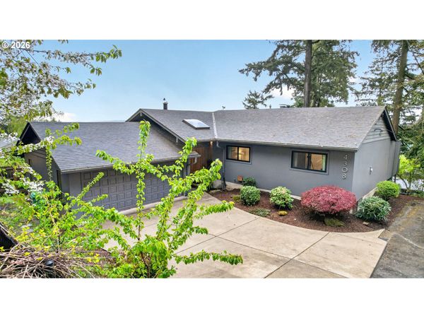 4308 SW CHESAPEAK AVE, Portland, OR 97239