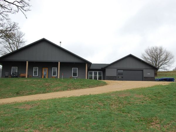 24800 Morris Valley Road, Richland Center, WI 53581