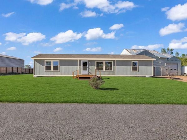 336 Lilac Circle, Lochbuie, CO 80603