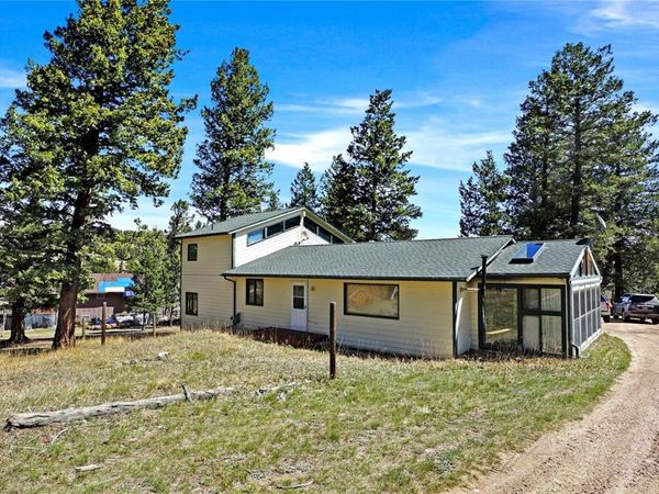 490 Quakie Way , Bailey, CO 80421