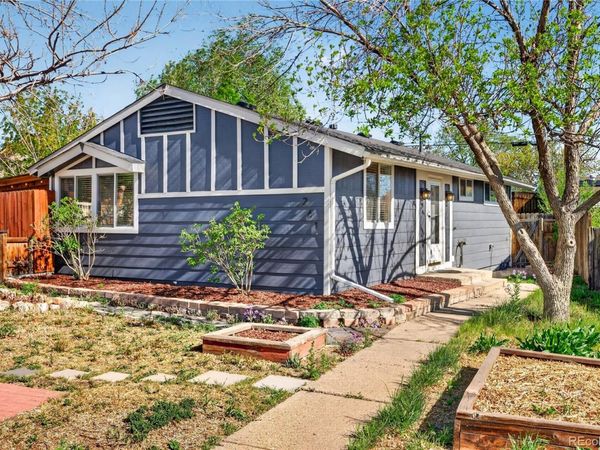 261 Cragmore Street , Denver, CO 80221