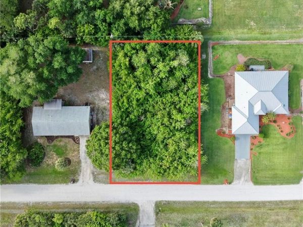 9145 86th Street, Vero Beach, FL 32967