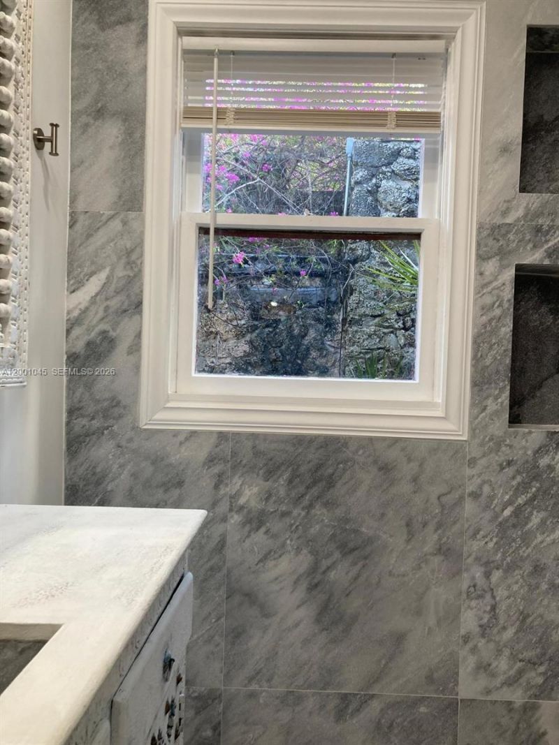 8238 NE 9th Ave , Miami, FL 33138 Photo