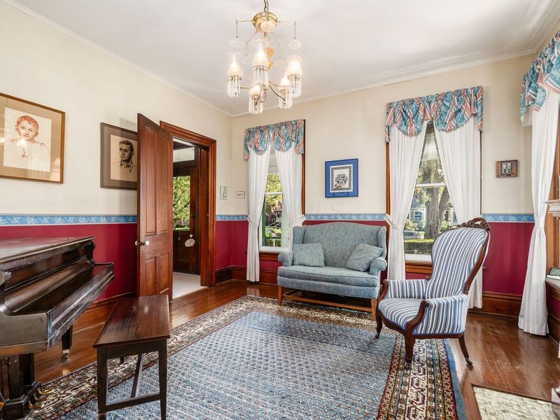 263 N Franklin Street , Delaware, OH 43015 Photo 10