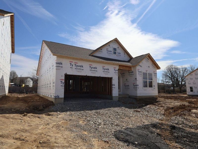 818 Hilton Drive , Reynoldsburg, OH 43068 Photo 2