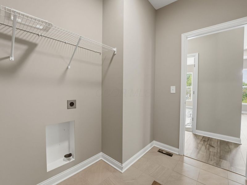 818 Hilton Drive, Reynoldsburg, OH 43068 Photo 23